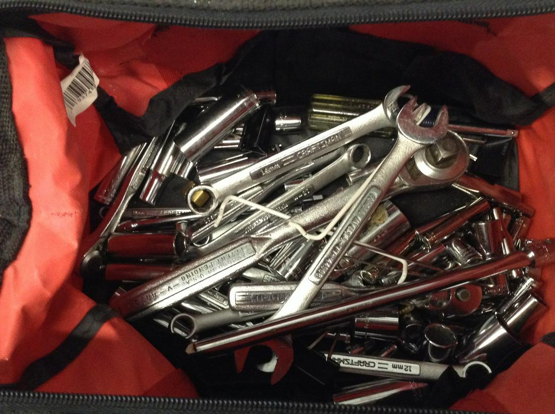 Craftsman Sockets and Wrenches in a Tool Bag (1 of 1)