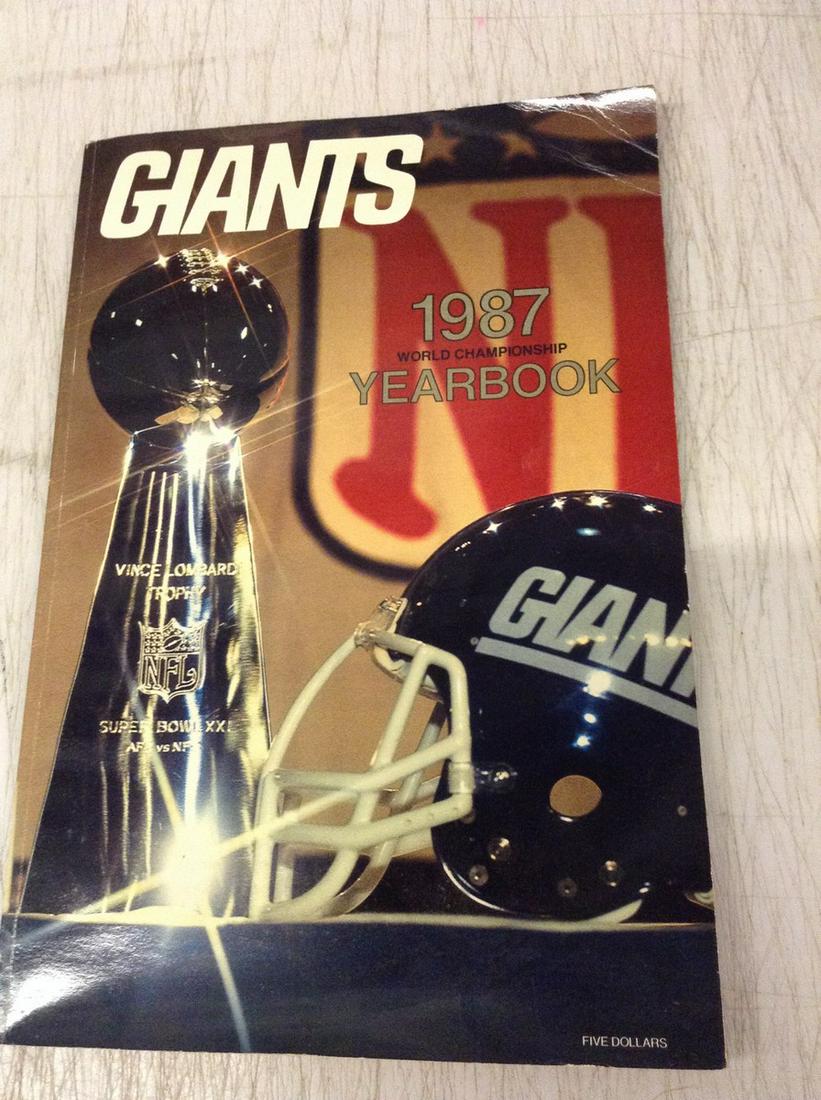 1987 World Championship Yearbook Giants: 1987 World Championship Yearbook Giants