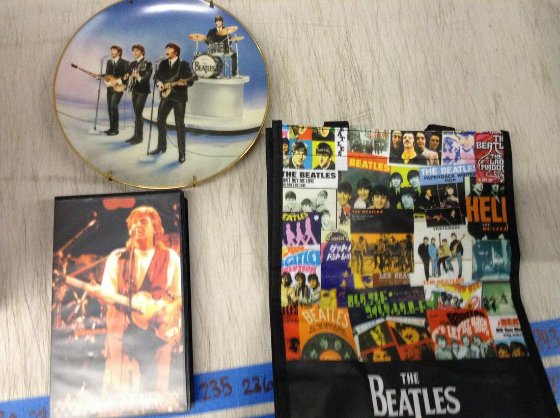 Rare Paul McCartney Bootleg VHS and Other Beatles Items (1 of 1)