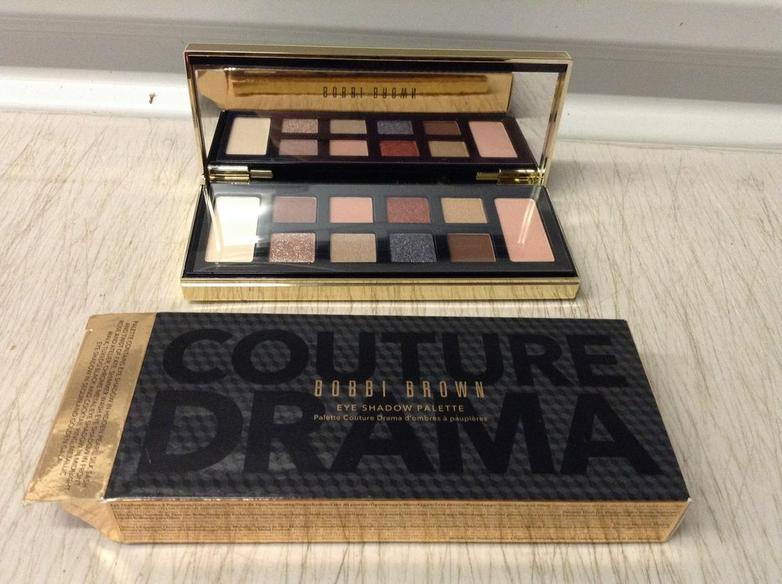 Bobbi Brown Eye Shadow Palette in Box: Bobbi Brown Eye Shadow Palette in Box