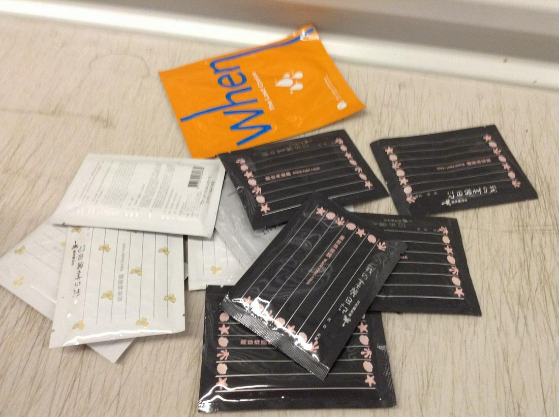 Box of Face Masks (1 of 1)