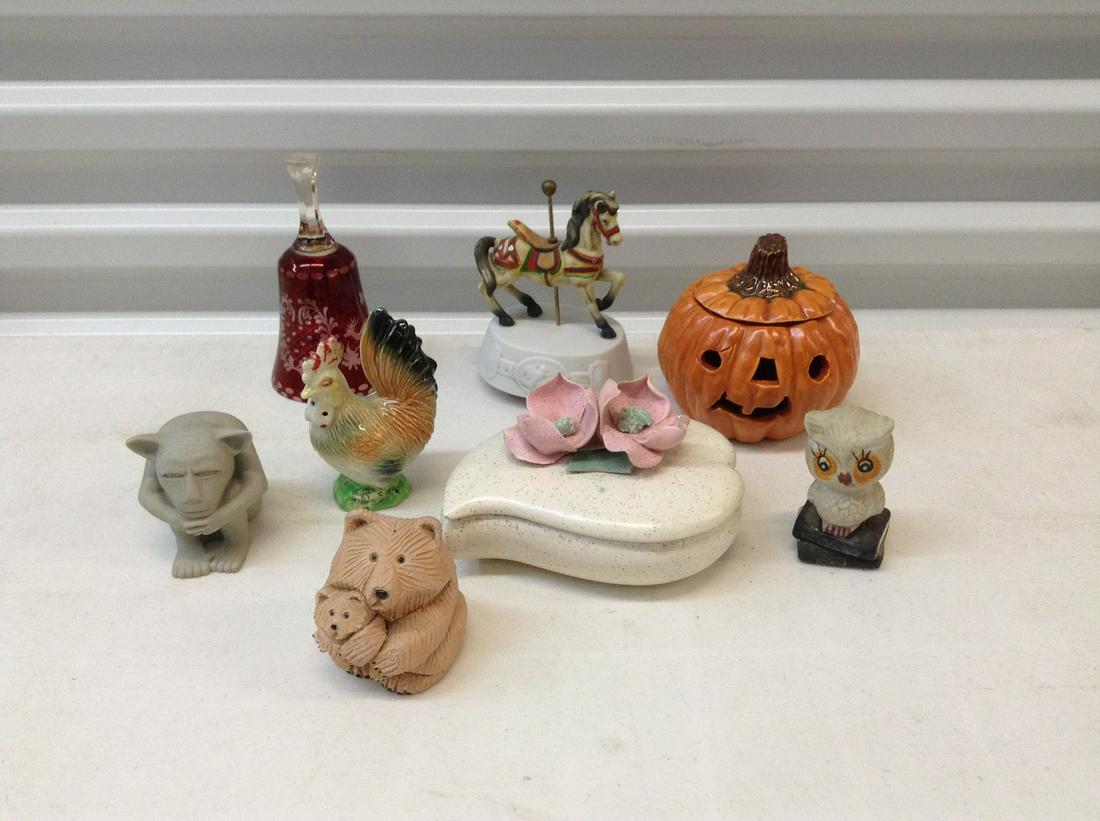 Signed bear and gargoyle statues, USA Pottery trinket (1 of 1)