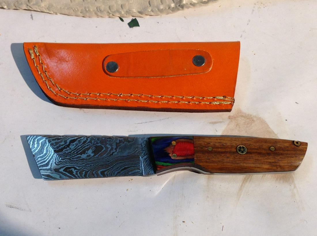Skinning Knife Wood Handle Leather Case (1 of 1)