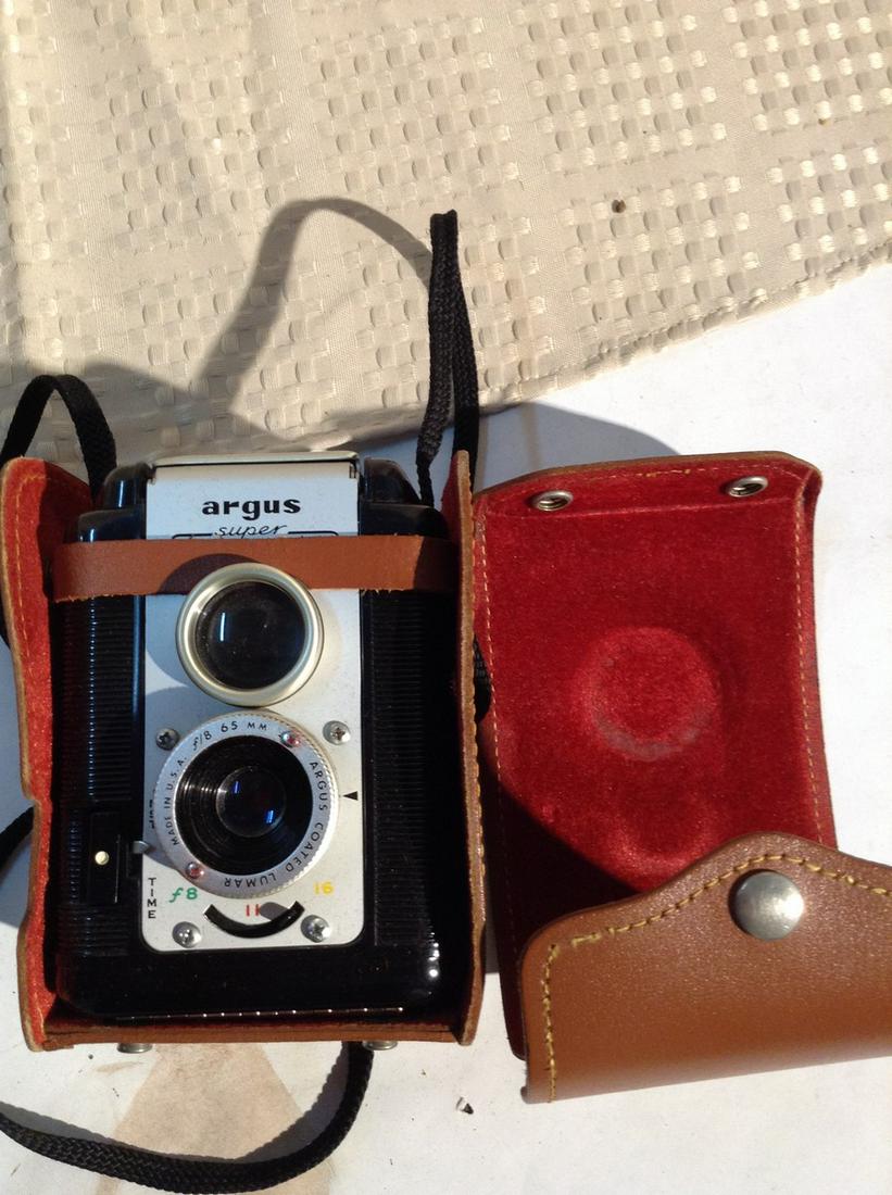 Argus Super Camera in Case (1 of 1)