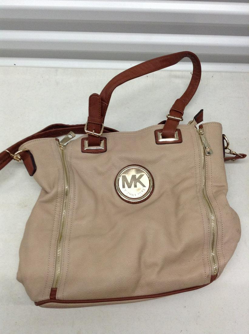 Michael Kors purse (1 of 1)