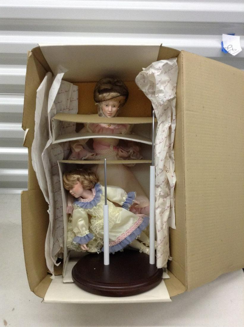 Danbury Mint "Mother's Loving Touch" dolls NIB (1 of 1)
