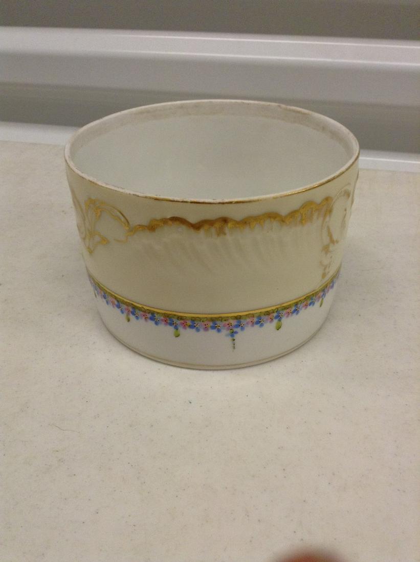 Limoges Container: 5 x 4