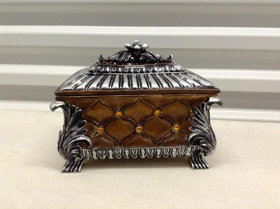 Jewelry Box: Jewelry Box