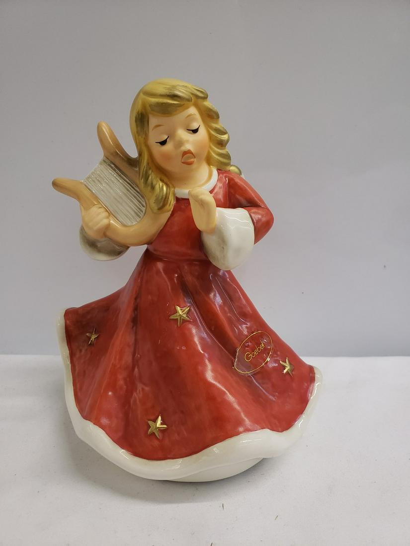 Goebel angel statue (1 of 1)