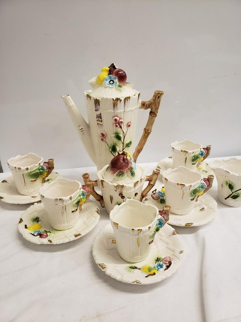 delicate Japanese tea set: delicate Japanese tea set