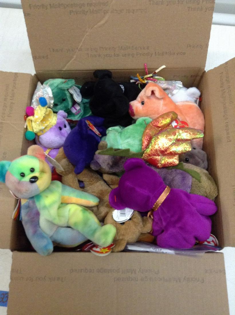 Box full of Beanie Babies: Box full of Beanie Babies