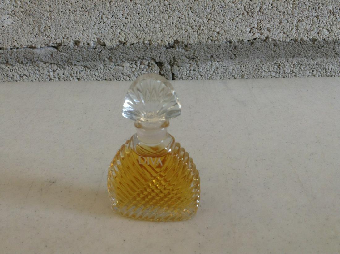 Full bottle Ungaro Diva perfume 7.5ml (1 of 1)