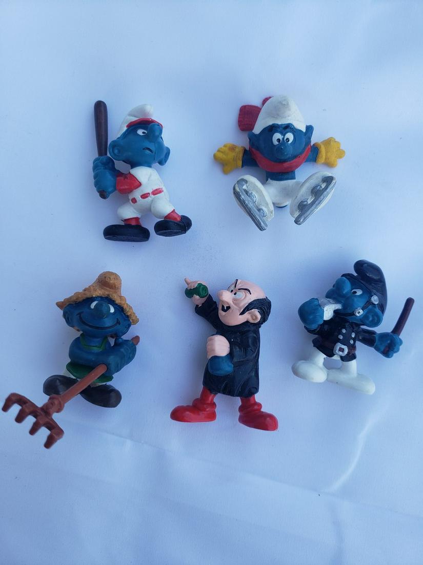 Lot of vintage smurf figures - from 70's and 80's (1 of 1)