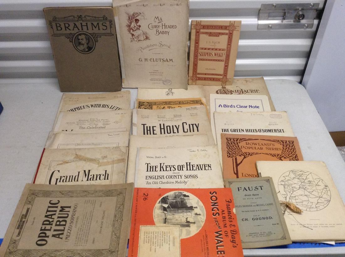 Huge lot of very early sheet music (1 of 1)