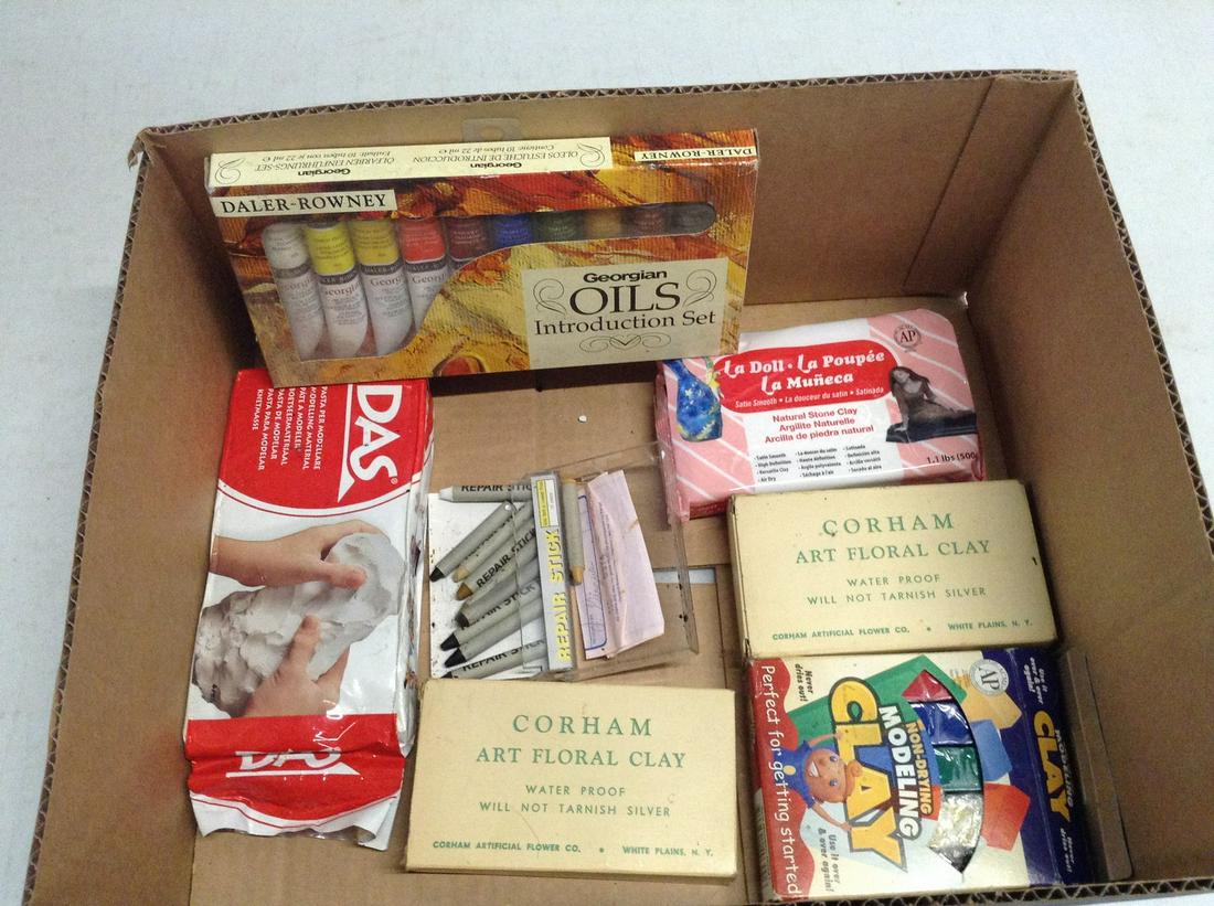 Lot of modeling clay and oil paints (1 of 1)