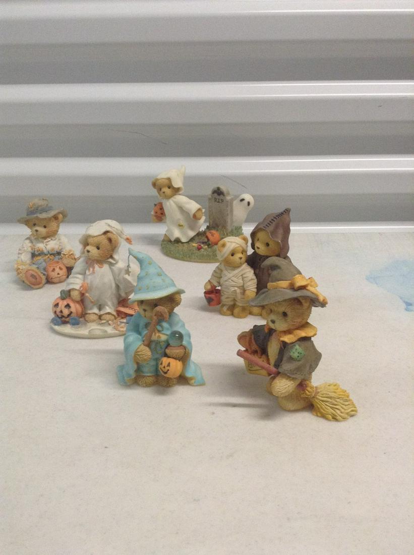Lot of Signed and numbered Cherished Teddies: Lot of Signed and numbered Cherished Teddies