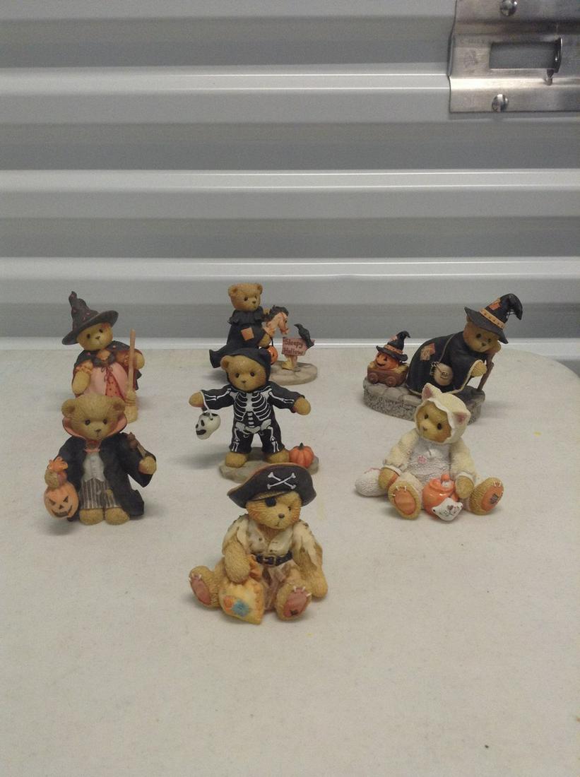 Lot of signed and numbered cherished teddies (1 of 1)