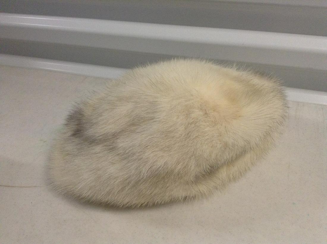 Vintage "Ermine" Mink Hat (1 of 1)