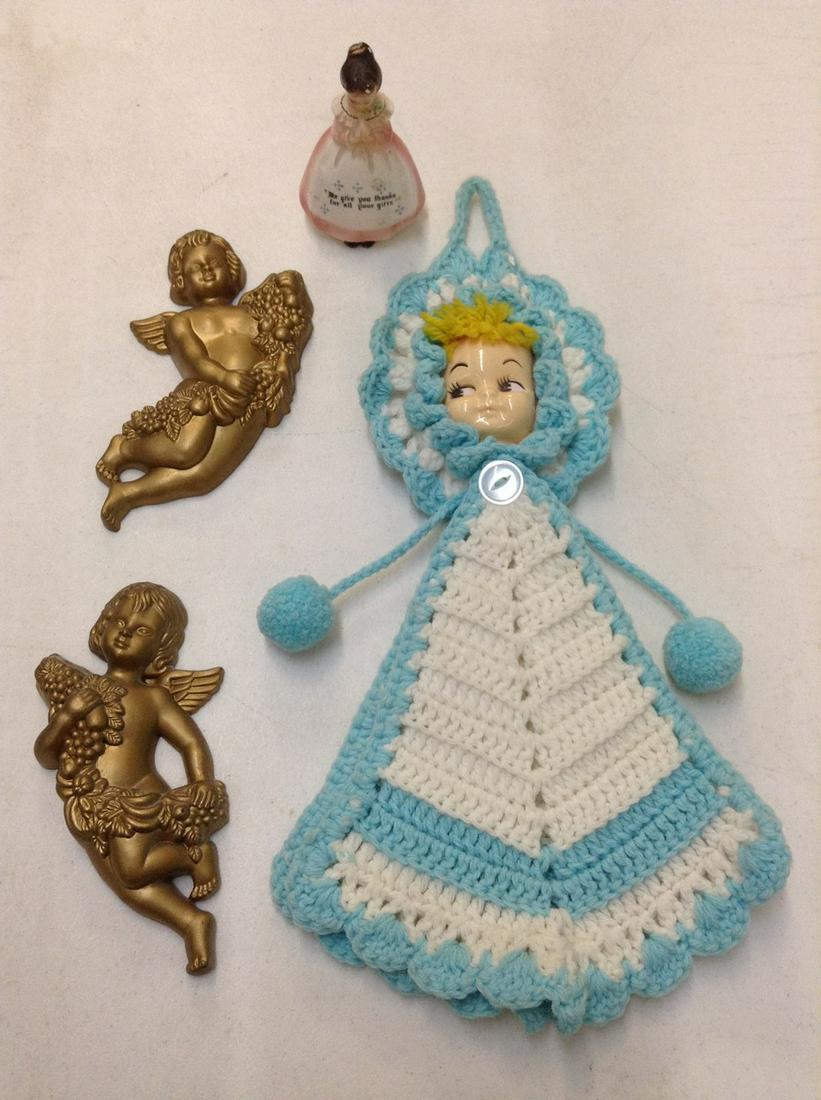 Vintage doll face crocheted kitchen towel and more (1 of 1)