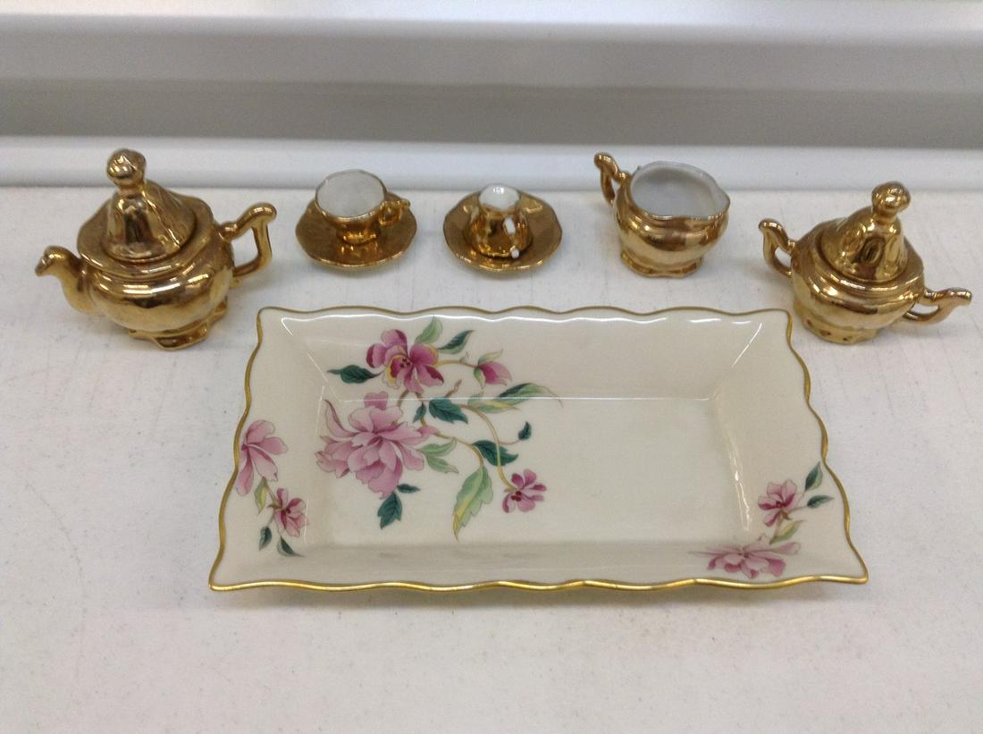 Lenox Barrington jewelry tray and  miniature gold tea (1 of 1)