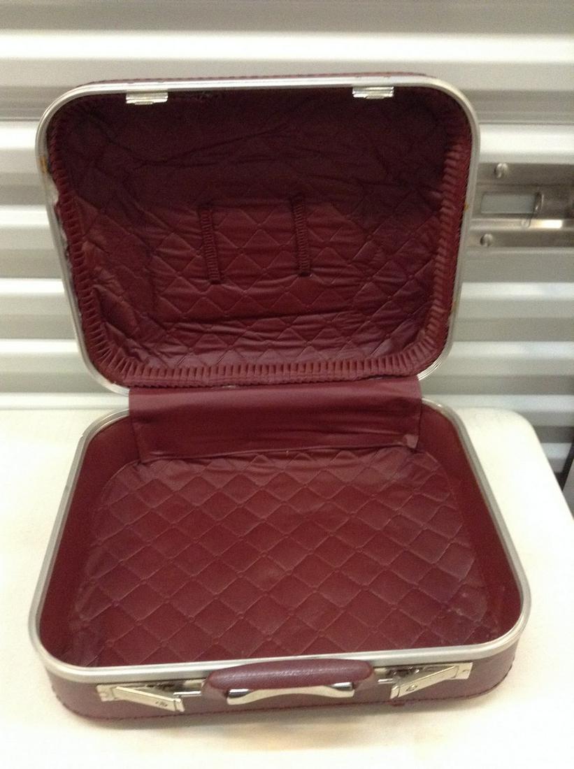 Vintage Suitcase 15" across: Vintage Suitcase 15" across