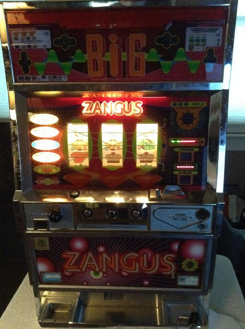 Big Zangus Coin Operated Slot Machine  - Works! With (1 of 1)