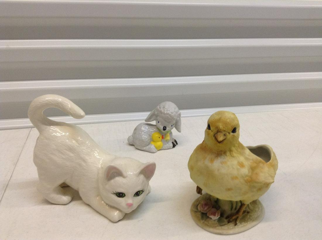 Vintage Ceramic Chick Planter Made in Japan and other (1 of 1)