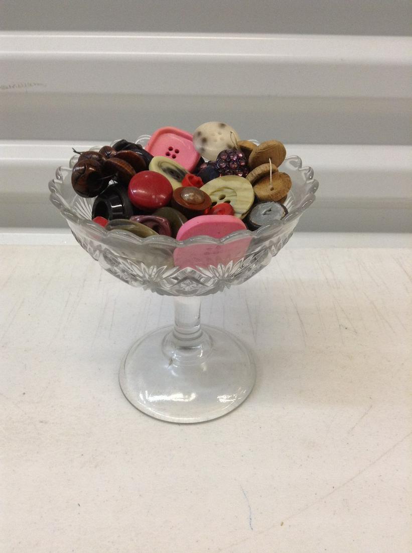 Compote full of Vintage Buttons probably some bakelite: Compote full of Vintage Buttons probably some bakelite