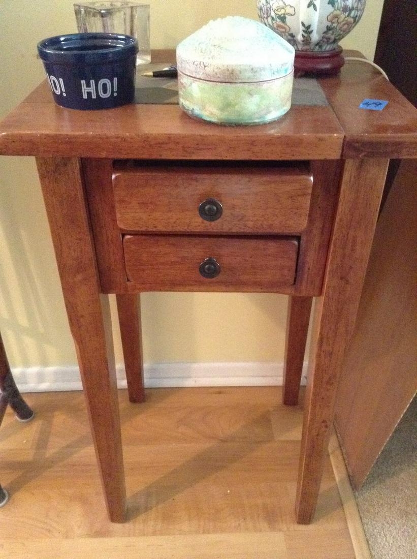 Wooden Side Table No Contents: 17 x 14 x 29