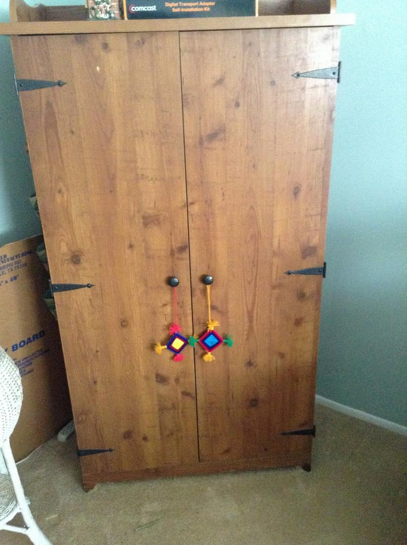 Oak Chest: 5 ft. x 32 in.