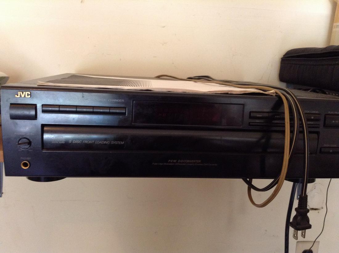 JVC 5 Disc CD Player (1 of 1)