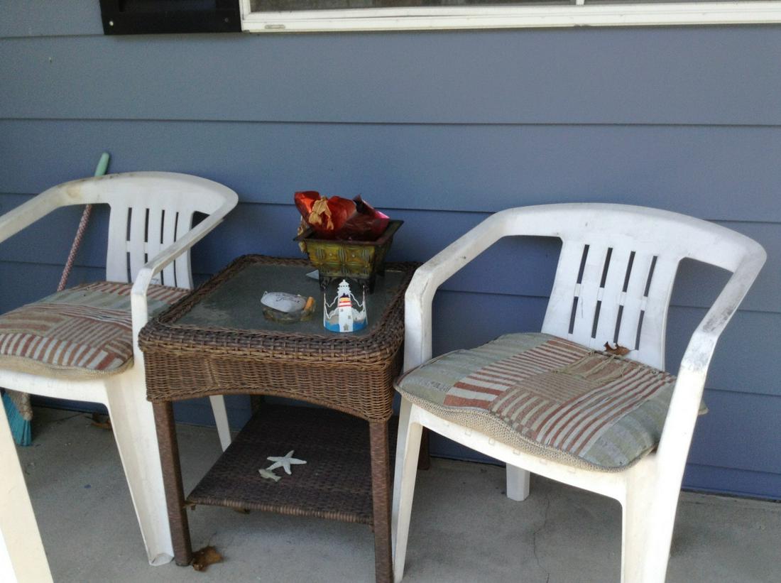 Porch Set Chairs and table: Porch Set Chairs and table