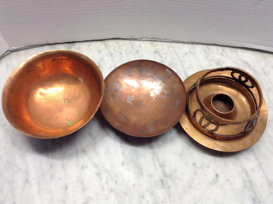 Newark Museum 4 Piece Pot Set (1 of 1)