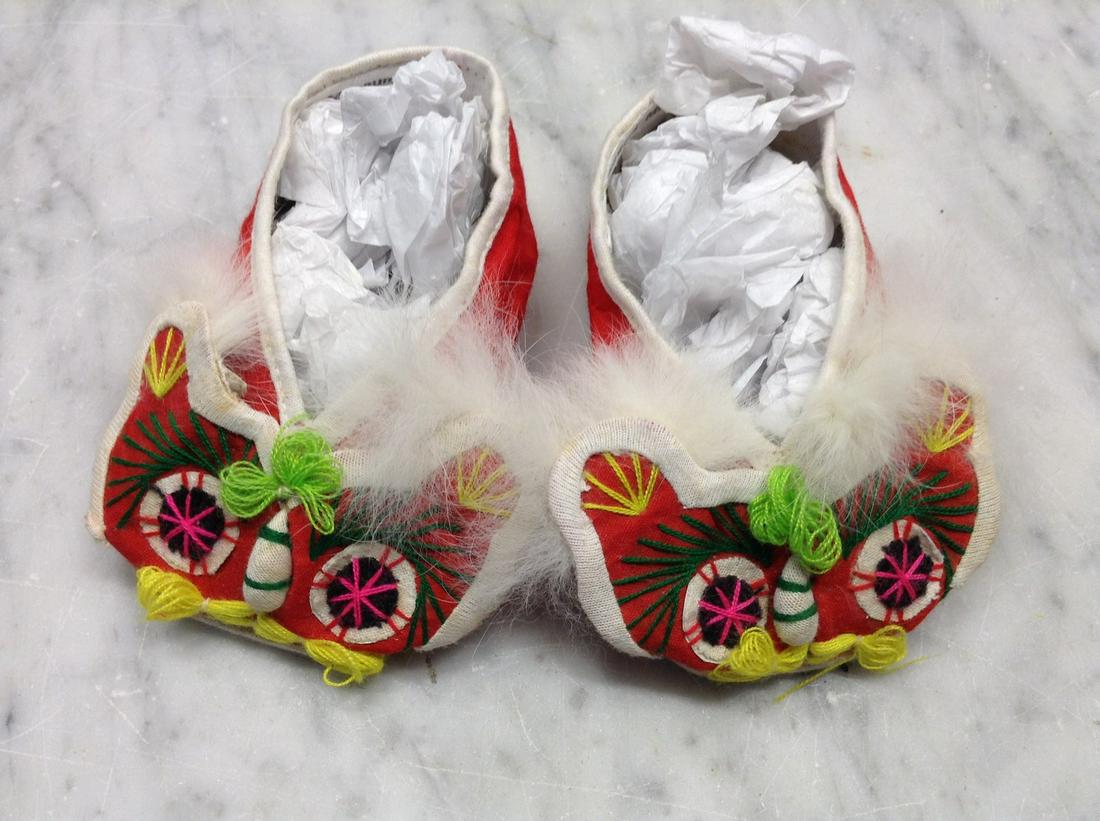 Newark Museum Child's Shoe (1 of 1)