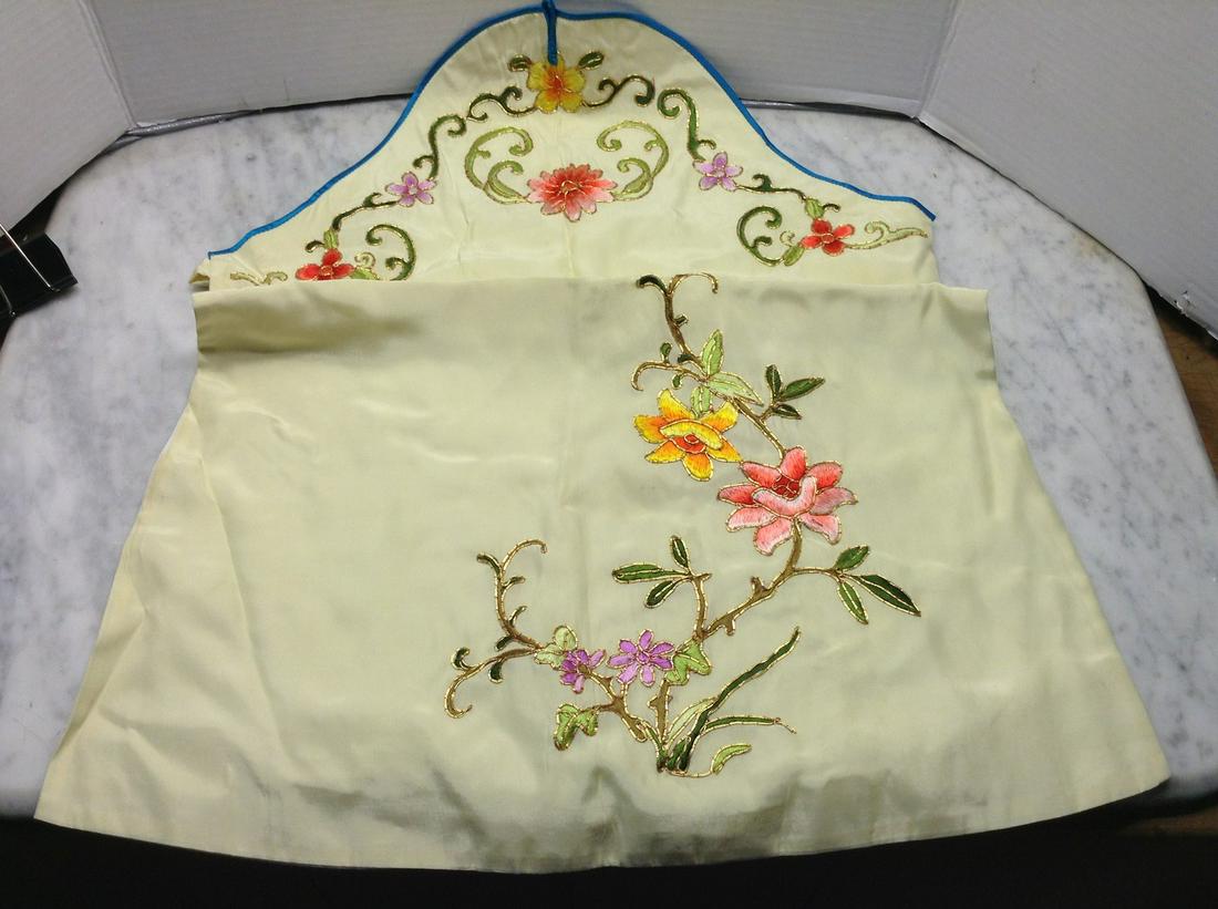 Newark Museum Silk Apron (1 of 1)