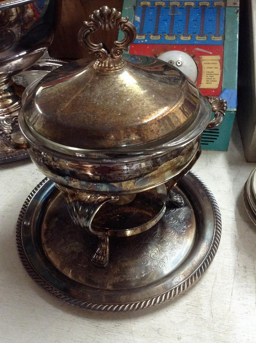 Covered Casserole Dish with Tray: Covered Casserole Dish with Tray