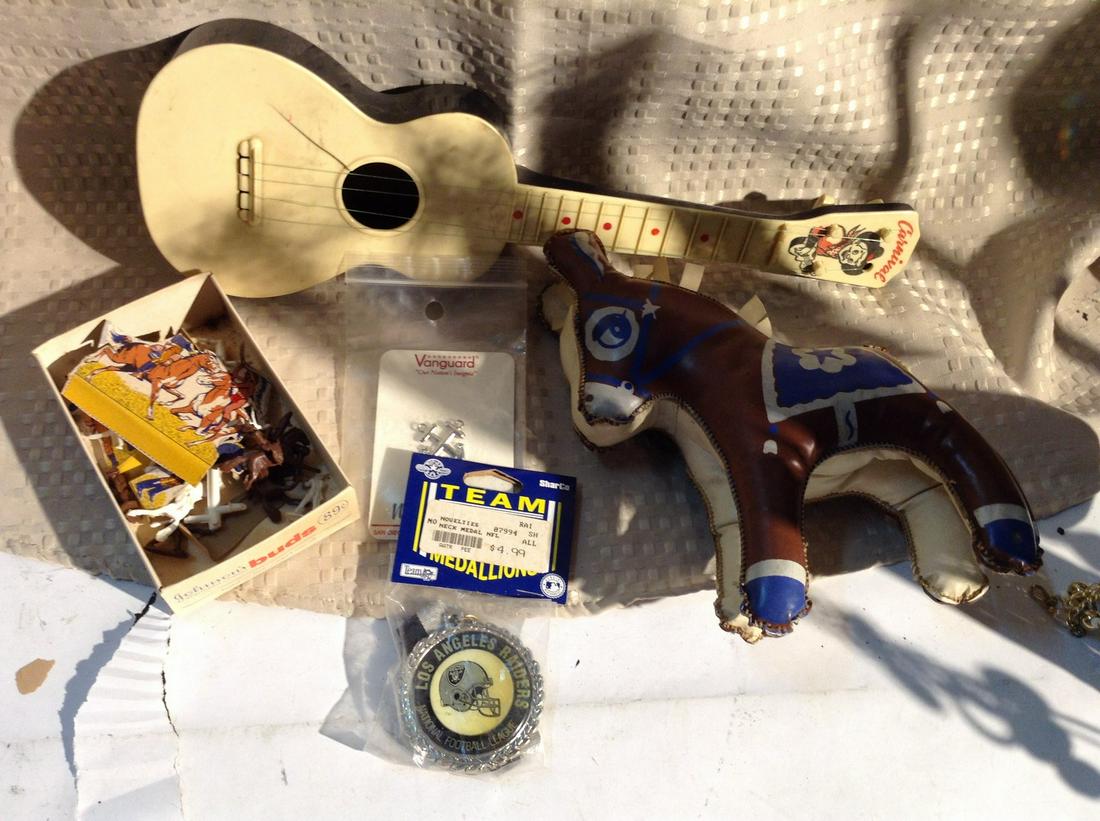 Lot of 1950's Toys (1 of 1)