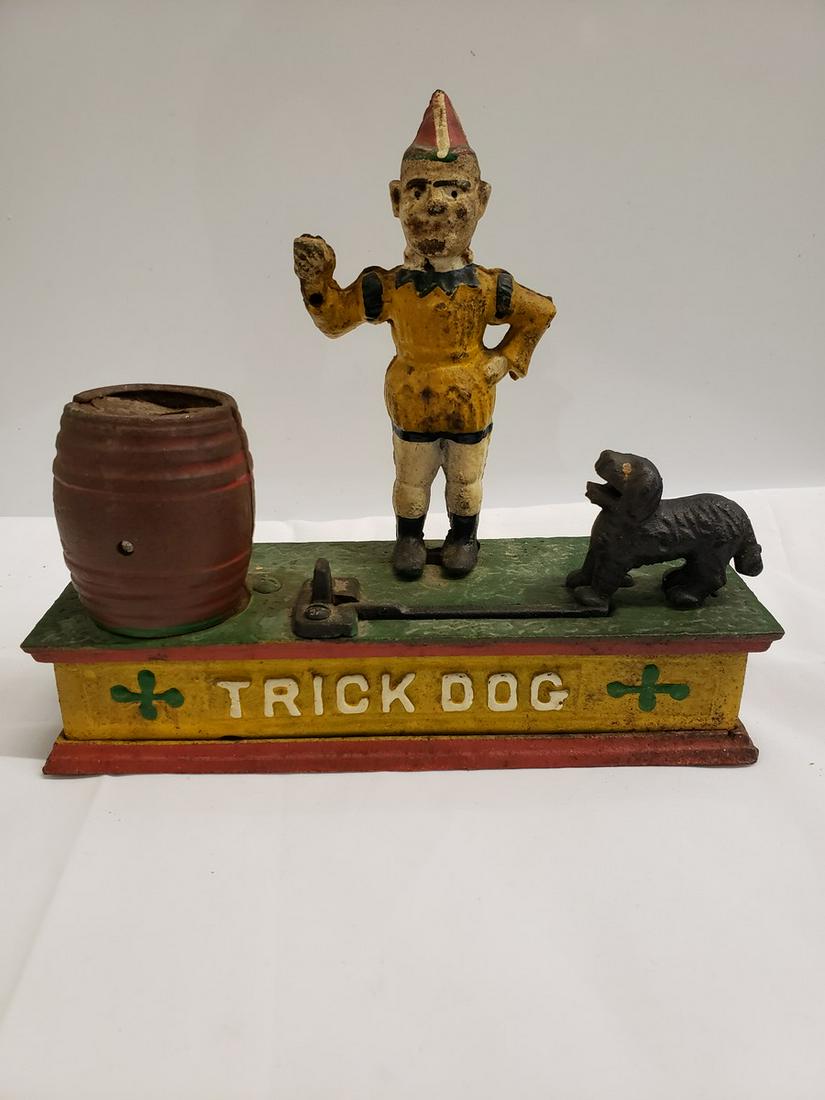 Cast Iron Trick Dog bank (1 of 1)