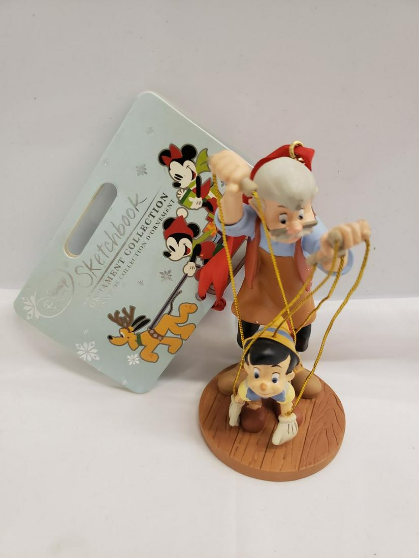 Vintage Walt Disney's Pinocchio ornament: Vintage Walt Disney's Pinocchio ornament