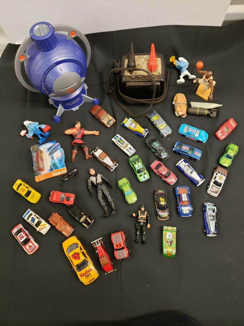 Large lot of childrens toys (1 of 1)