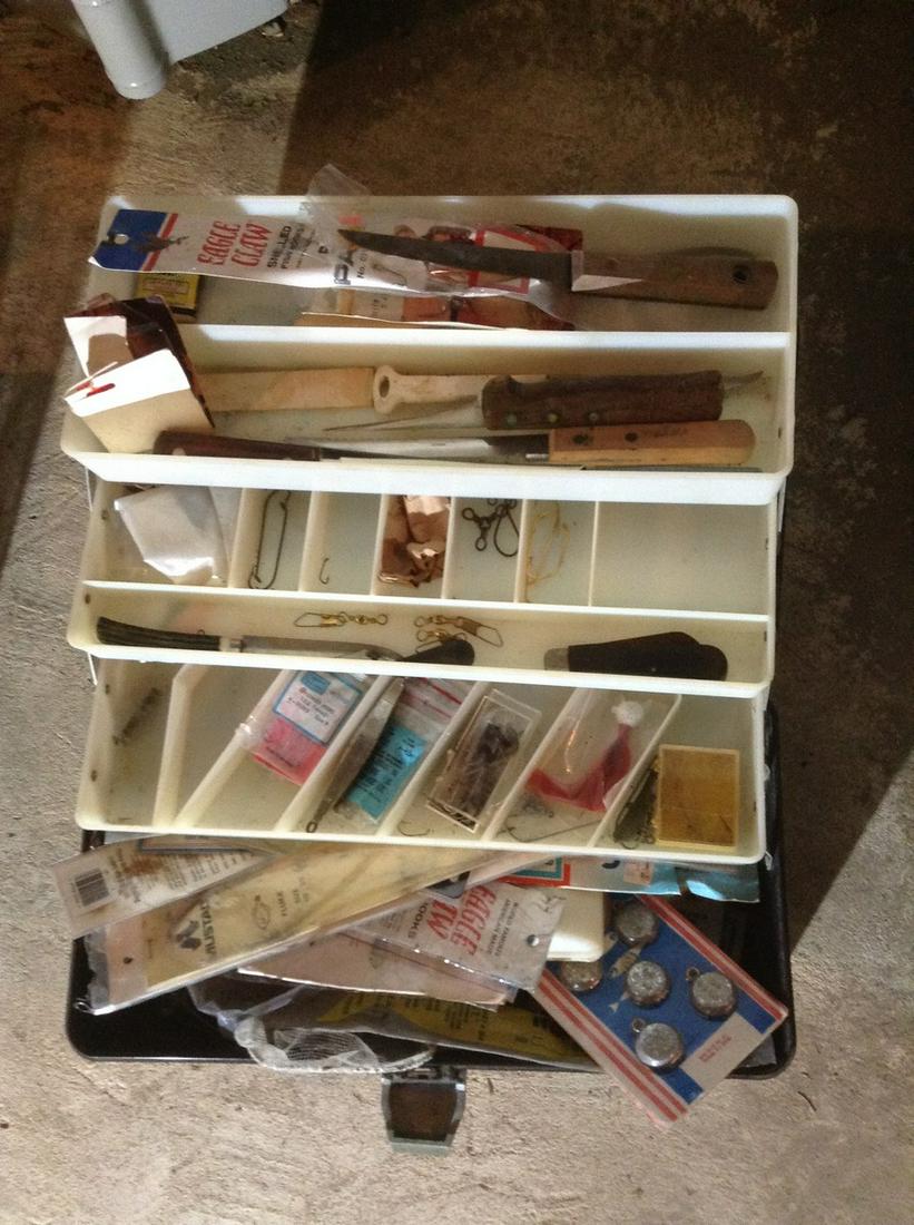 Large tackle box full of fishing tackle (1 of 1)