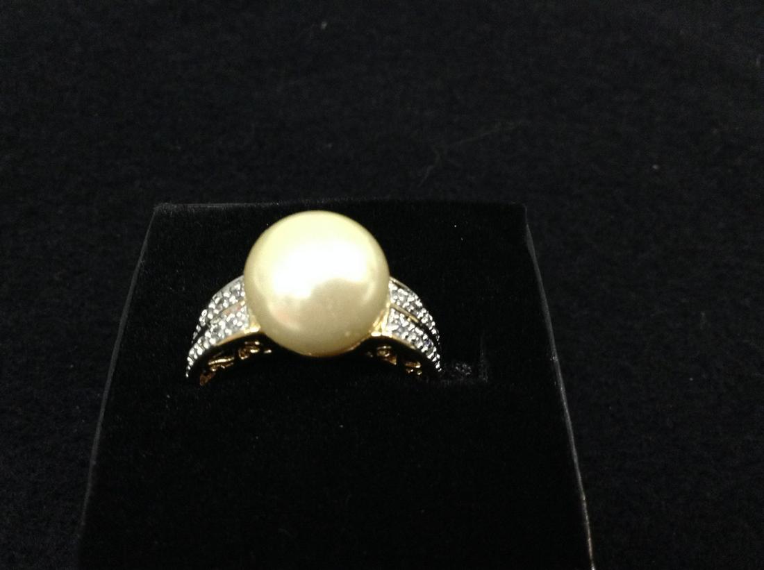 Sterling Marcasite Cultured Pearl Ring: Sterling Marcasite Cultured Pearl Ring