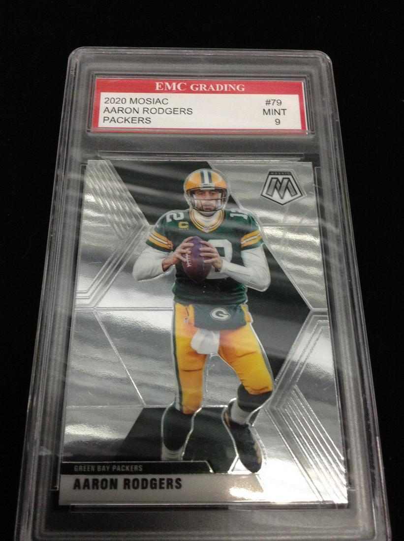 Mint 9 2020 Mosaic Aaron Rodgers Card (1 of 1)