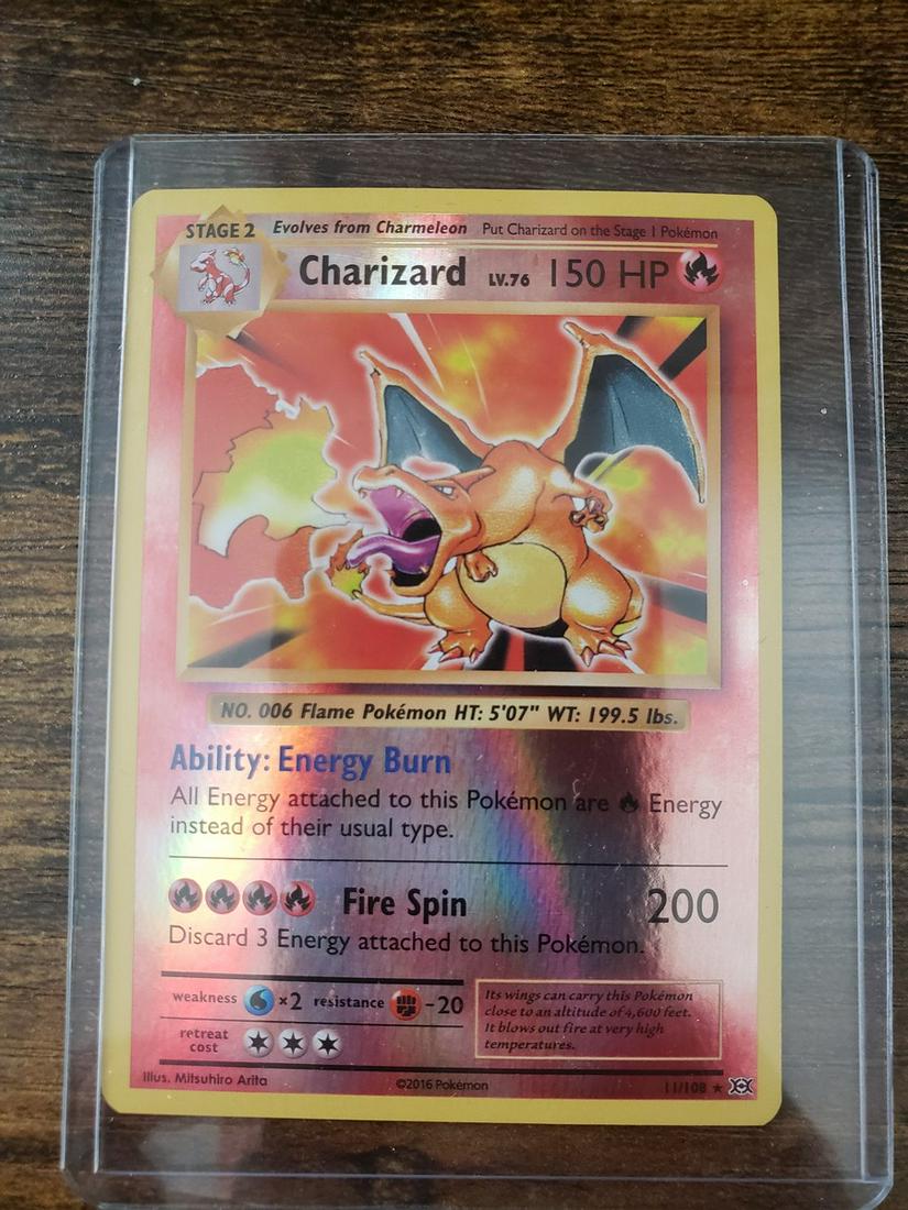 Charizard pokemon card (1 of 1)