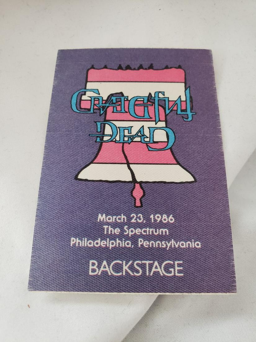 Grateful Dead backstage pass - this is an original pass (1 of 1)