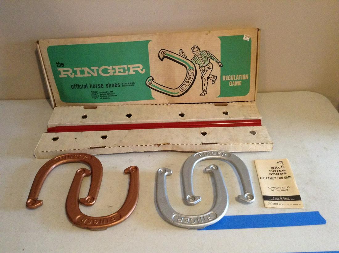 Mid Century The Ringer Horseshoe Set in the box (1 of 1)