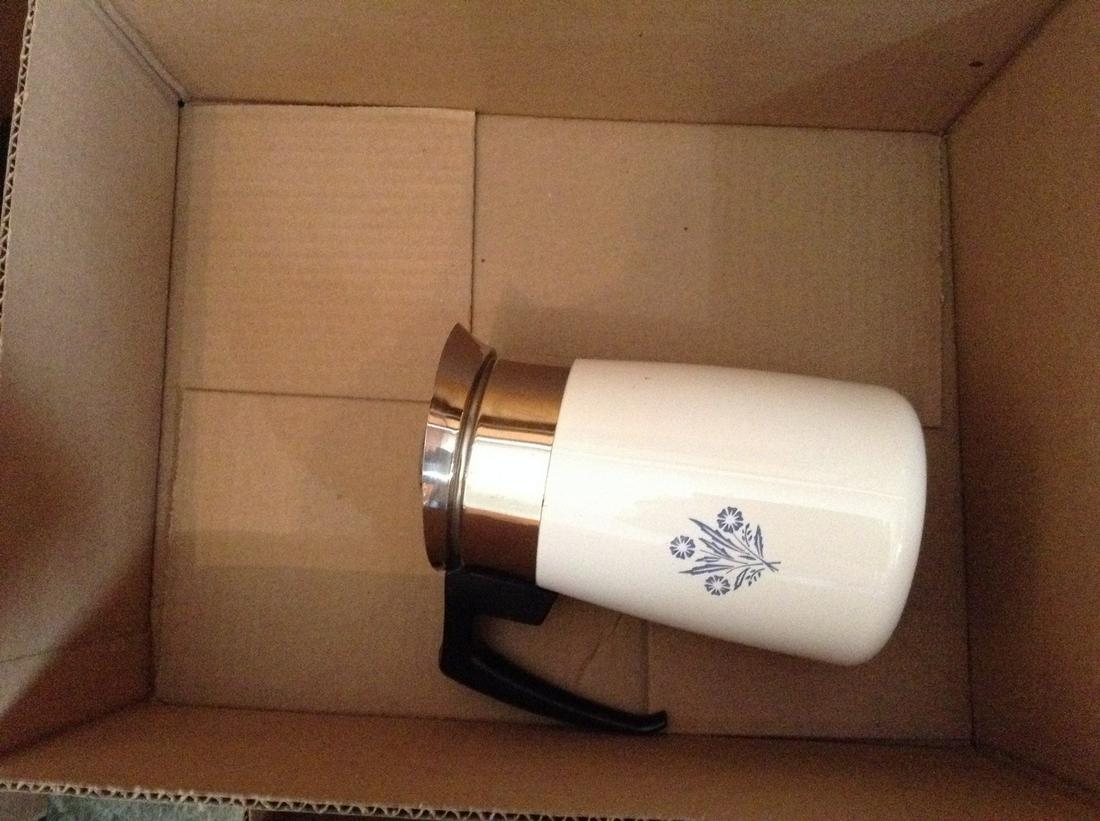 Corningware 6 cup Coffee Pot (1 of 1)