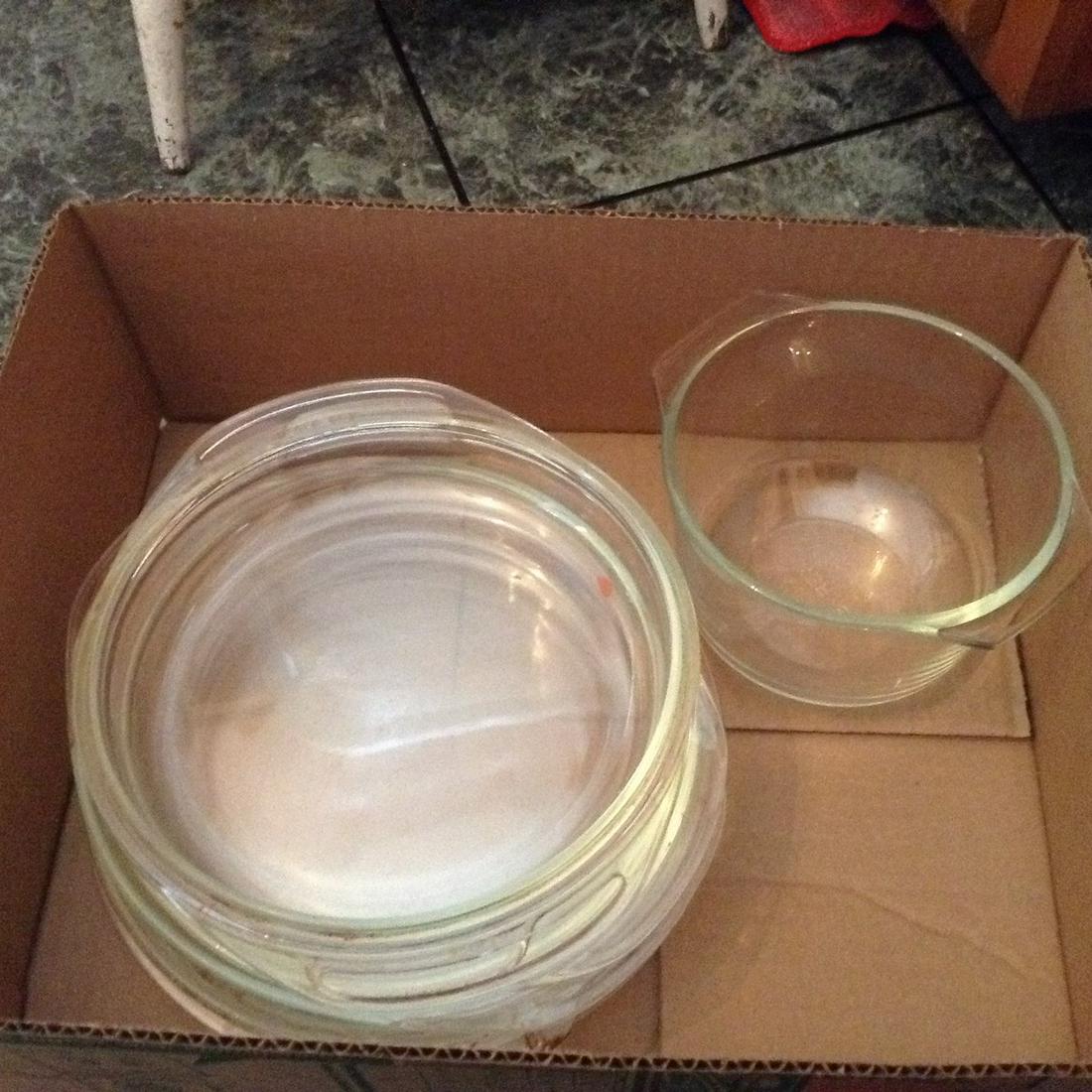 Large amount of Pyrex: Large amount of Pyrex