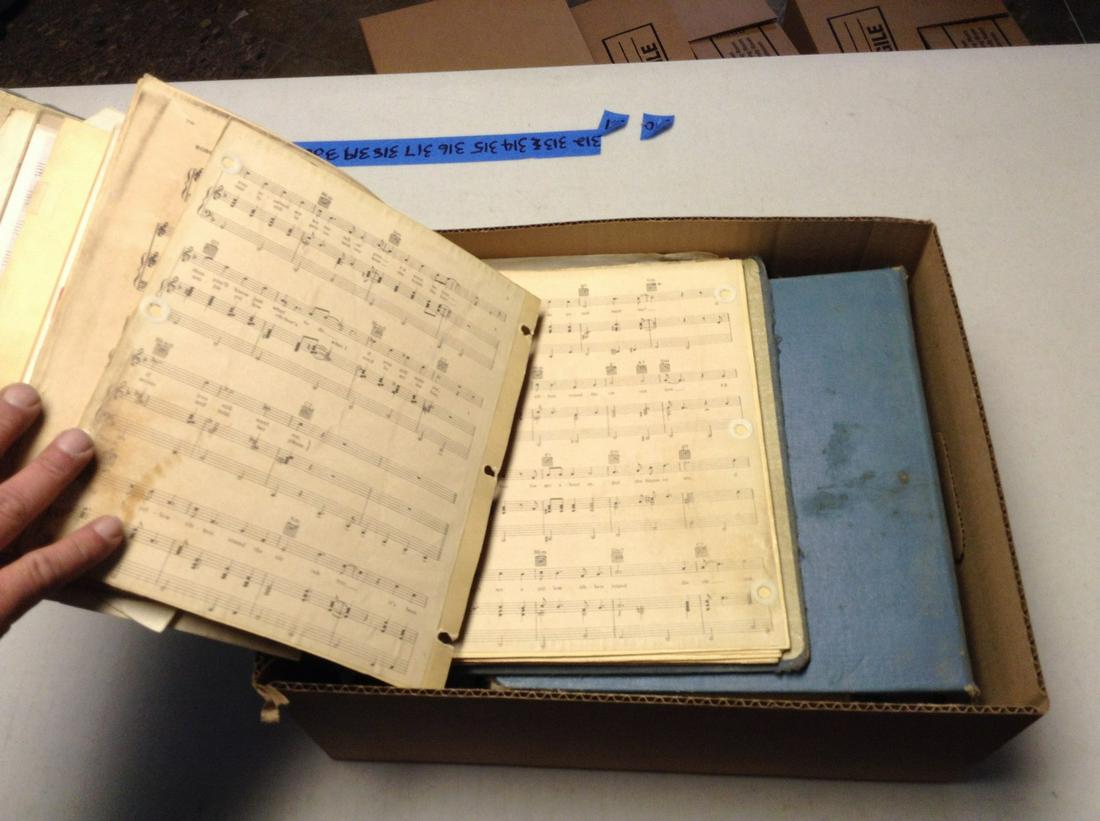 Large lot of vintage sheet music: Large lot of vintage sheet music