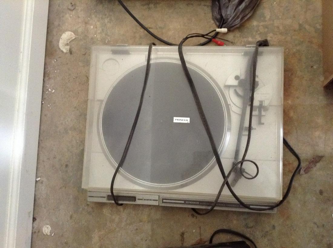 Pioneer Turntable FL450 (1 of 1)